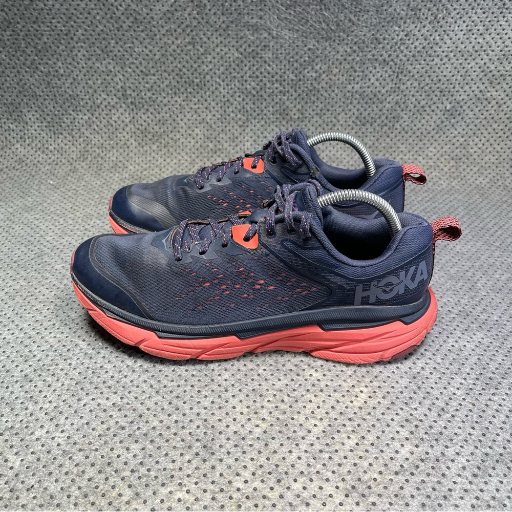 Hoka One One Challenger ATR 6 Wide Running Shoes Size 9.5D Women’s